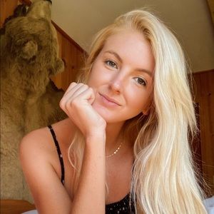 Meet your Posher, Mallory